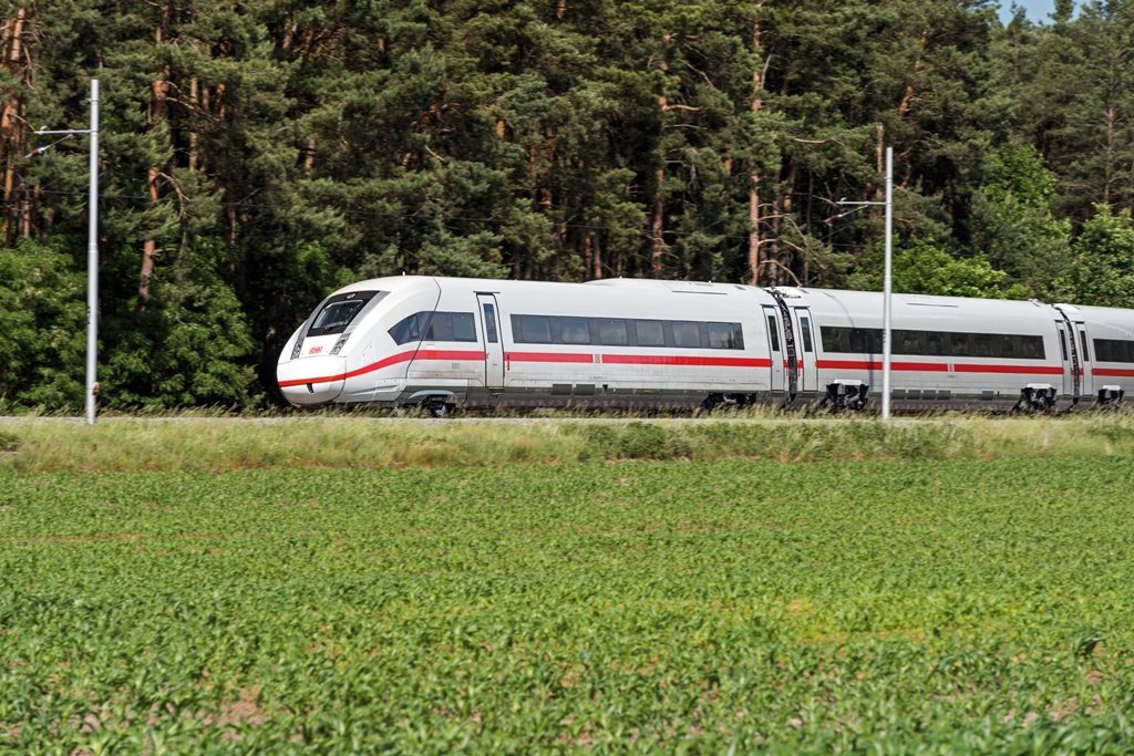 Pociągi ICE 4 rozpoczynają kursowanie w Niemczech (2)