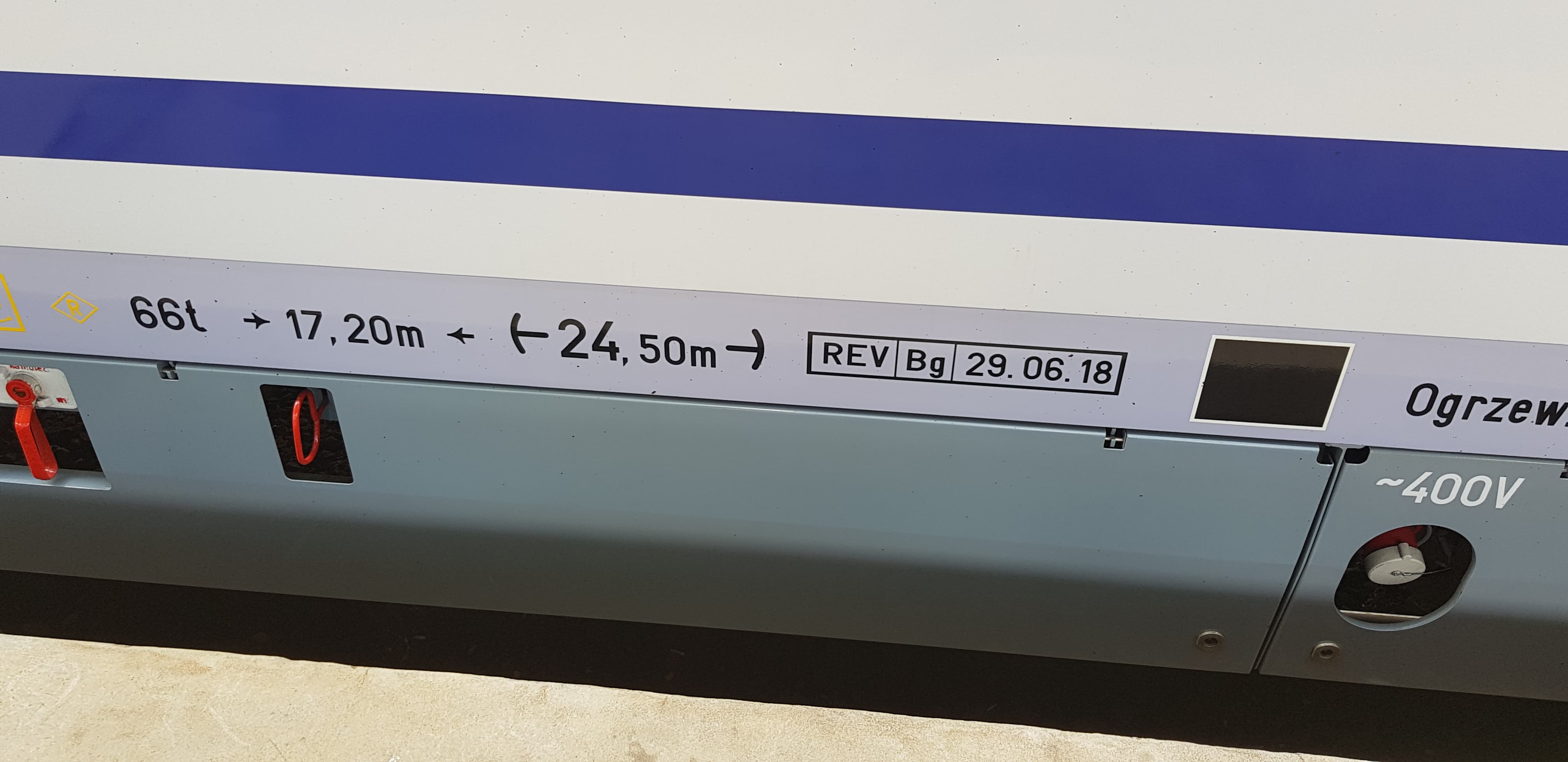 37027524_2065138726851473_2570169774944288768_n