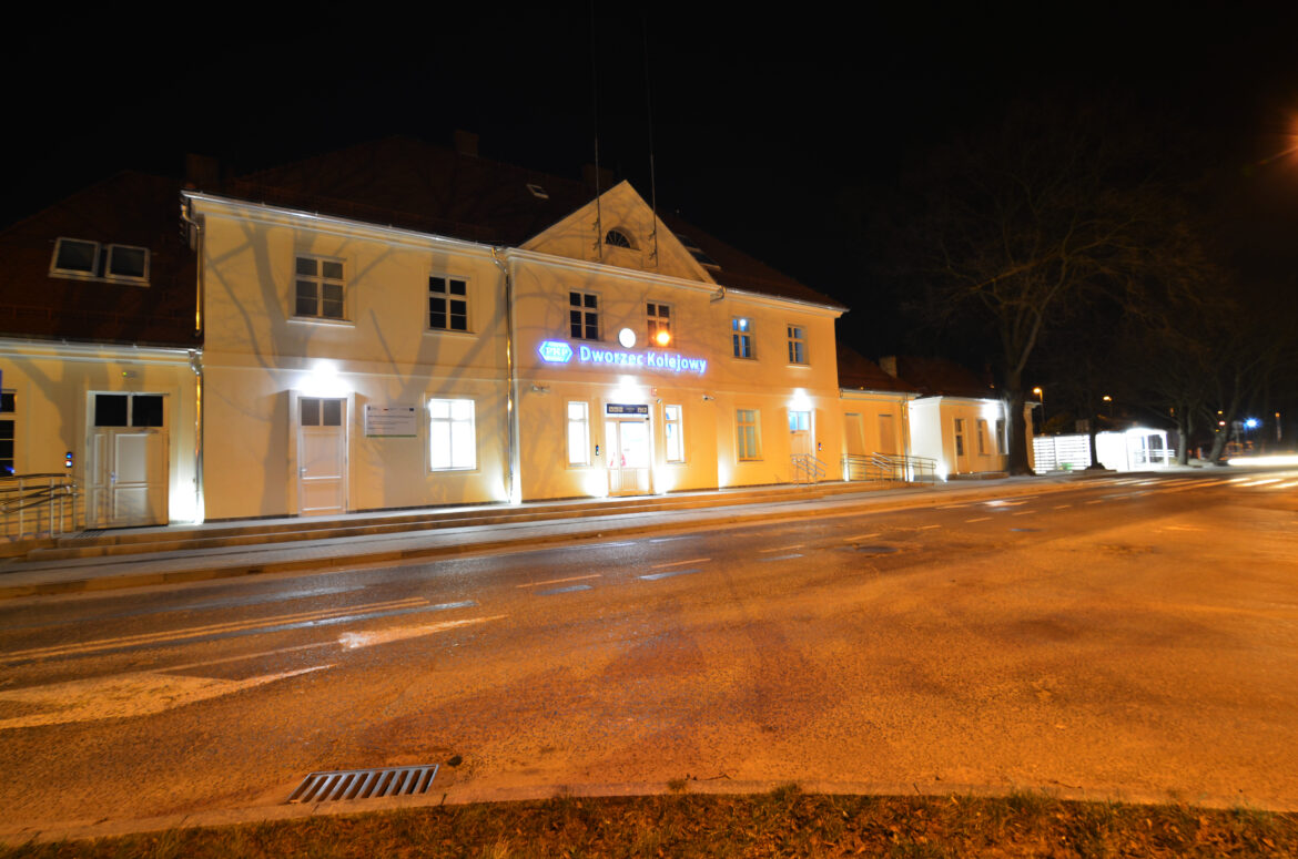 Dworzec we Władysławowie – zdjęcia (8)