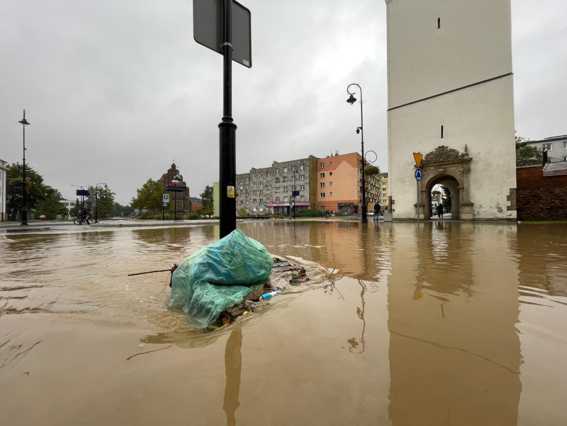 FGPKP x powódź Nysa fot. Sławomir Mielnik, radio opole