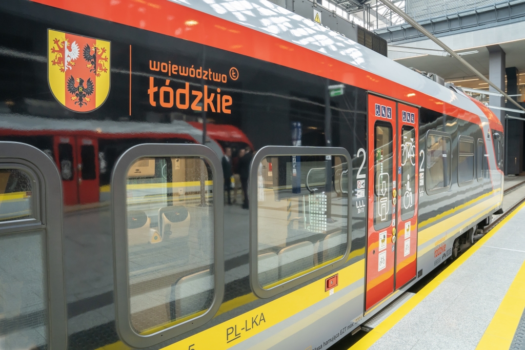 Łódzkie kupi EZT-y