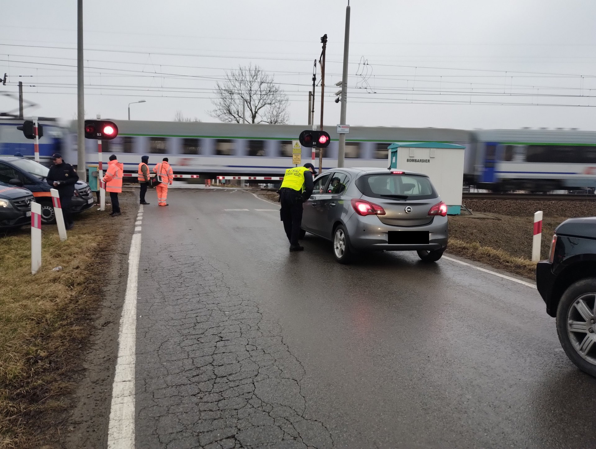 Nie łam serca, złam rogatkę - Portal Kolejowy NaKolei.pl