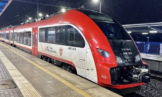 Dodatkowy pociąg KW z Lednicy