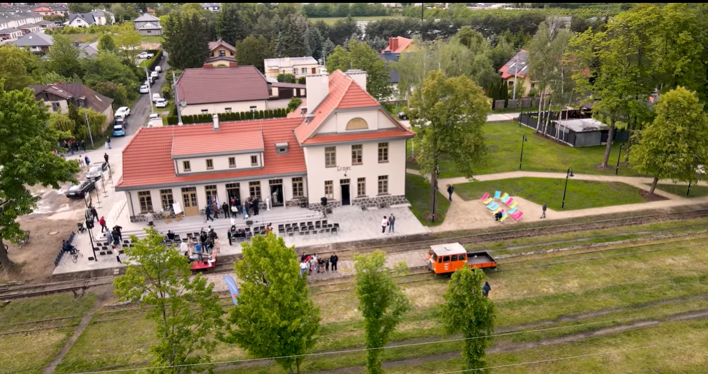 Dom kultury w budynku dworca