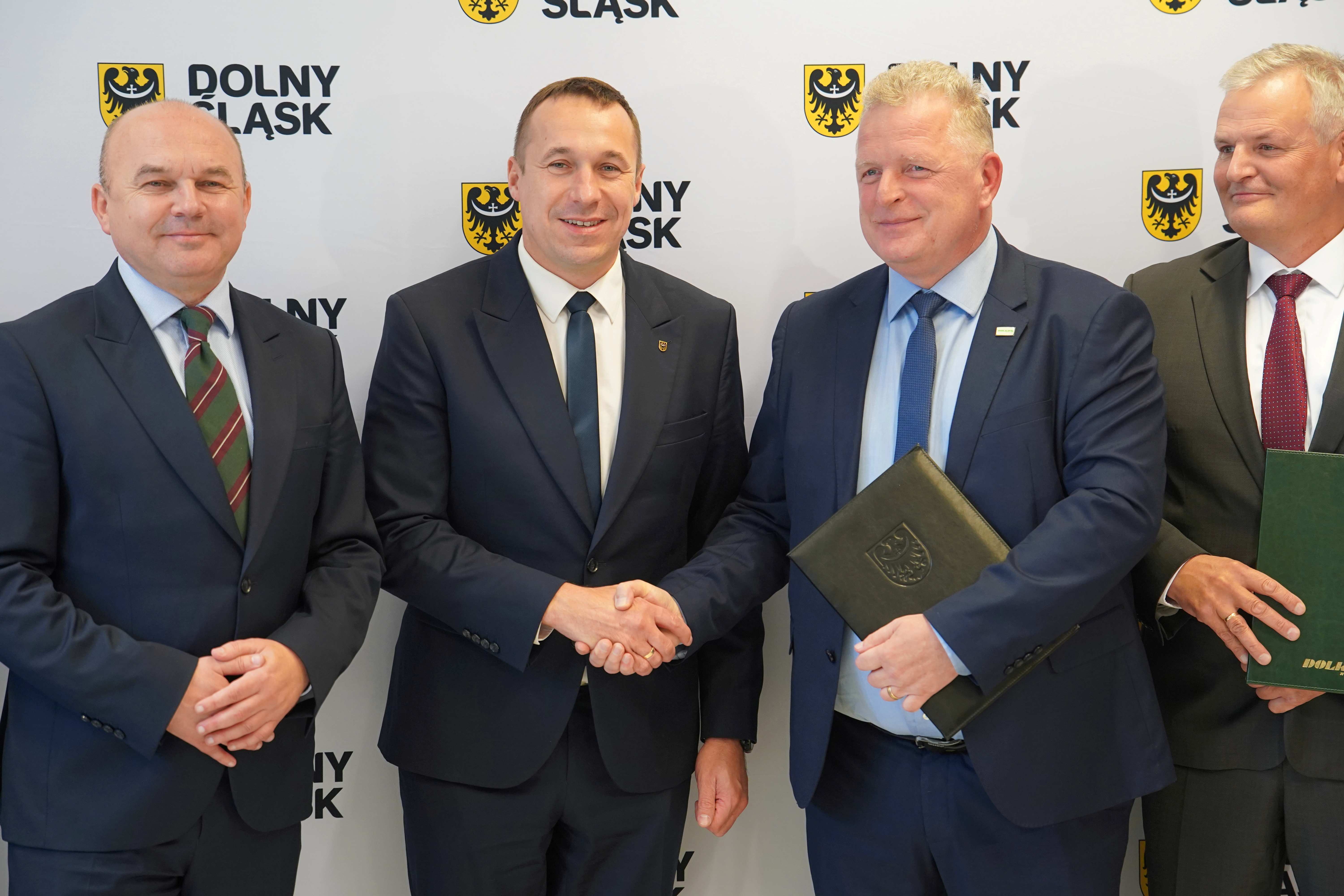 Umowa na linię nr 319