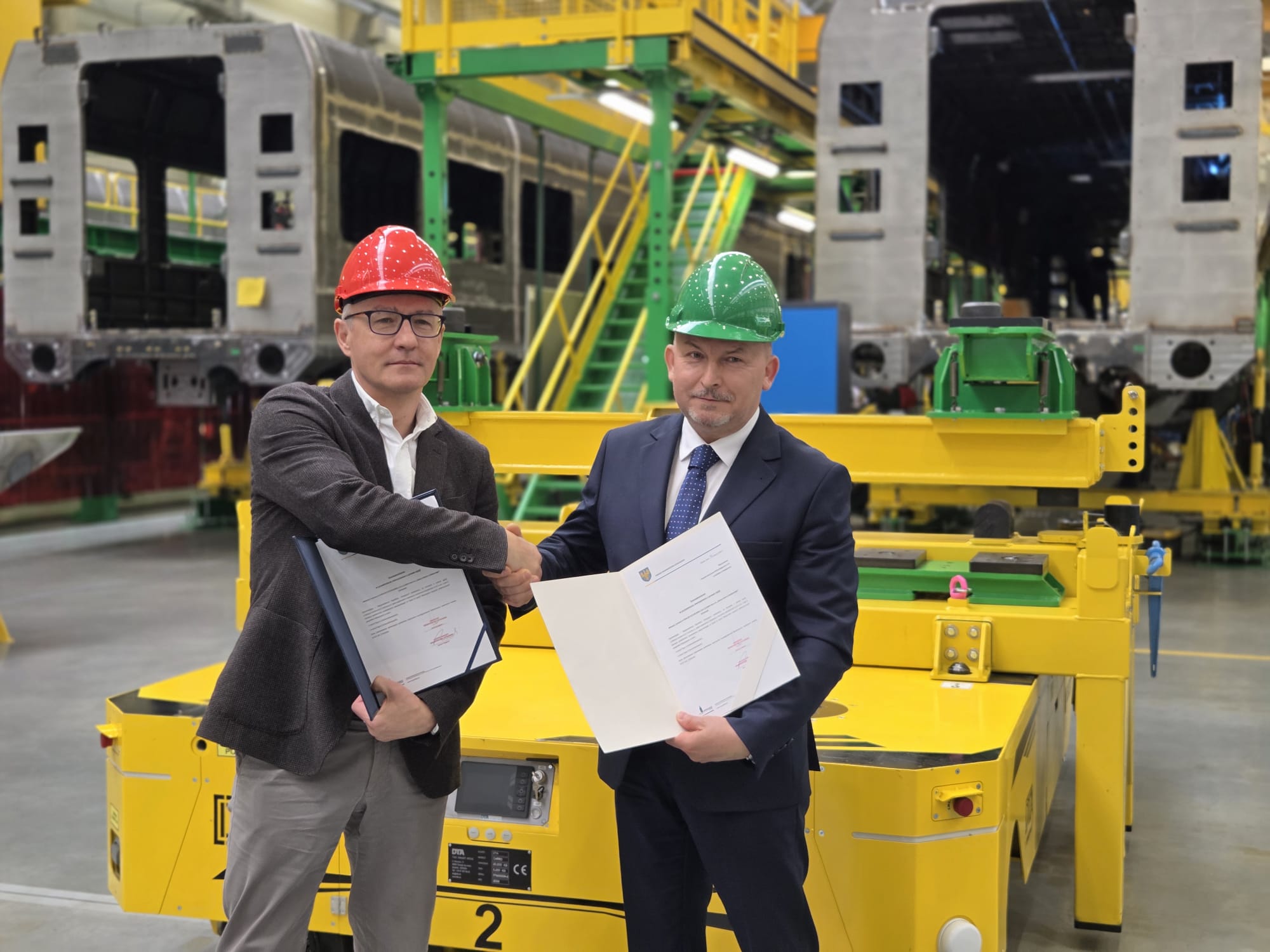 PESA dostała prawo opcji z Opola