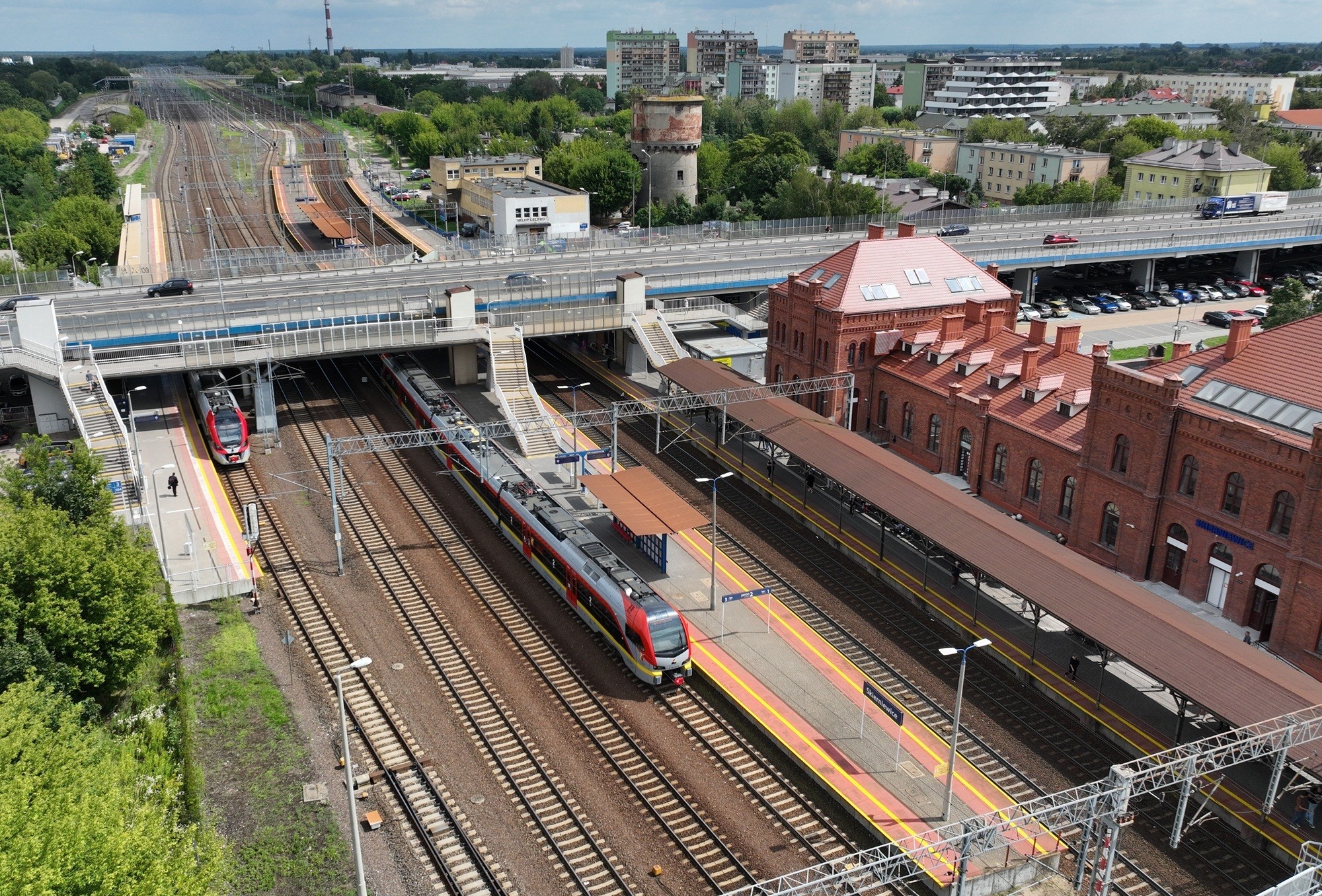 Kolejarze inwestują w stację Skierniewice
