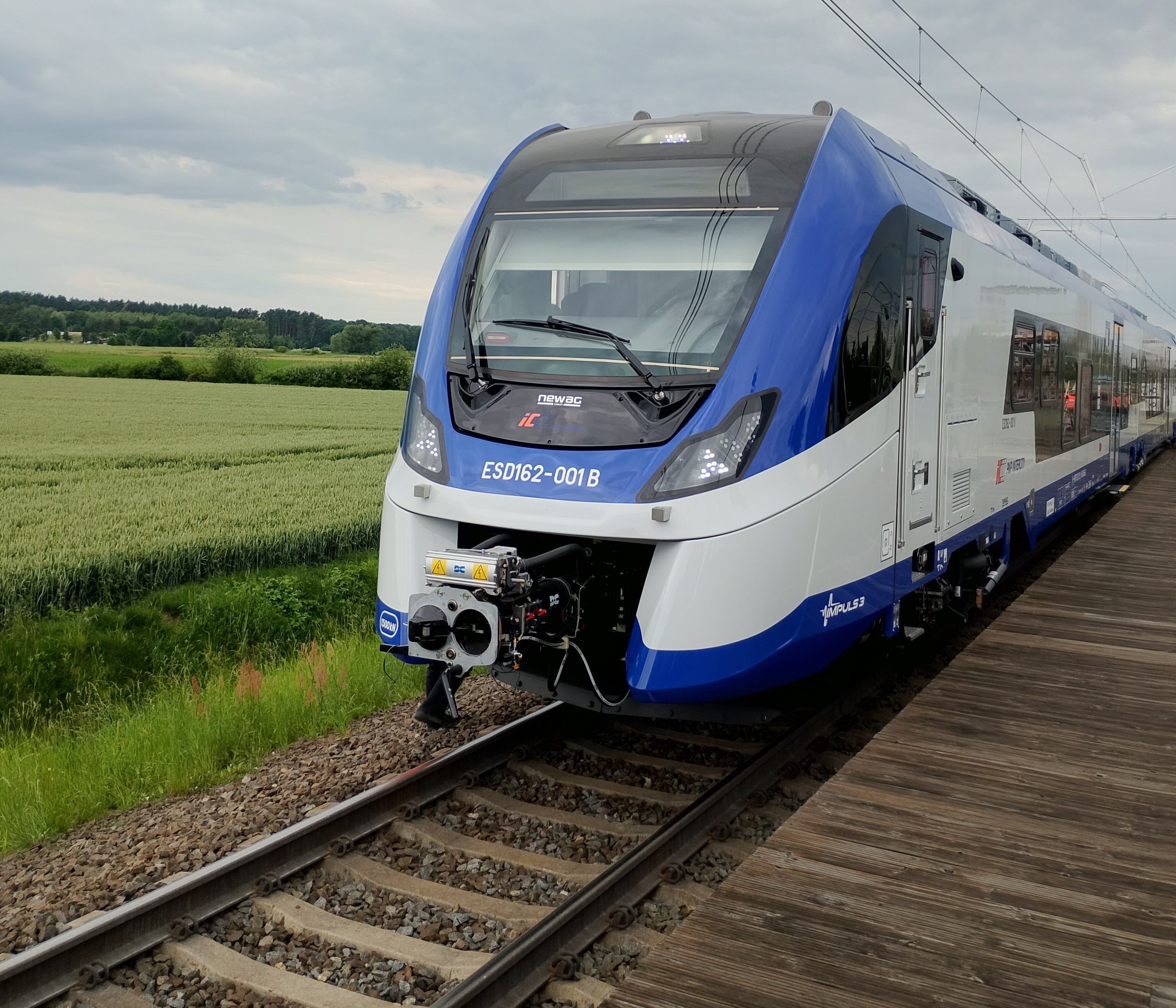Hybrydowy Impuls 3 na testach w Żmigrodzie