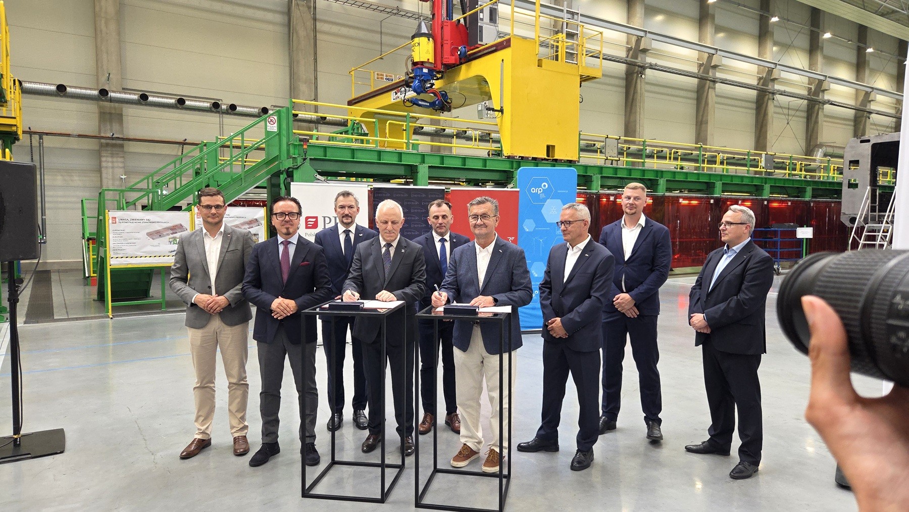 POLREGIO i PESA podpisały umowę taborową