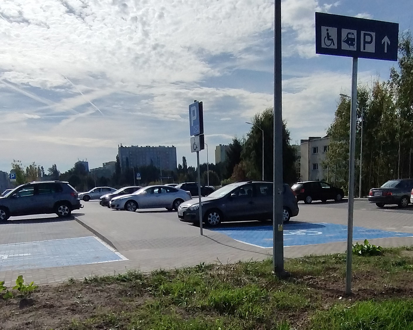 W Koszalinie kolejarze zbudowali parkingi